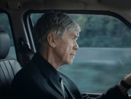 B2H  ––  FILMPRESSE