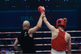 B2H  ––  FILMPRESSE